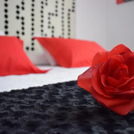 Casa Cinzia Nocleg ze śniadaniem 3*